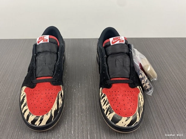 ModernLook 676 Jordan1 DN3400-001 SP OG SoleFly 0616